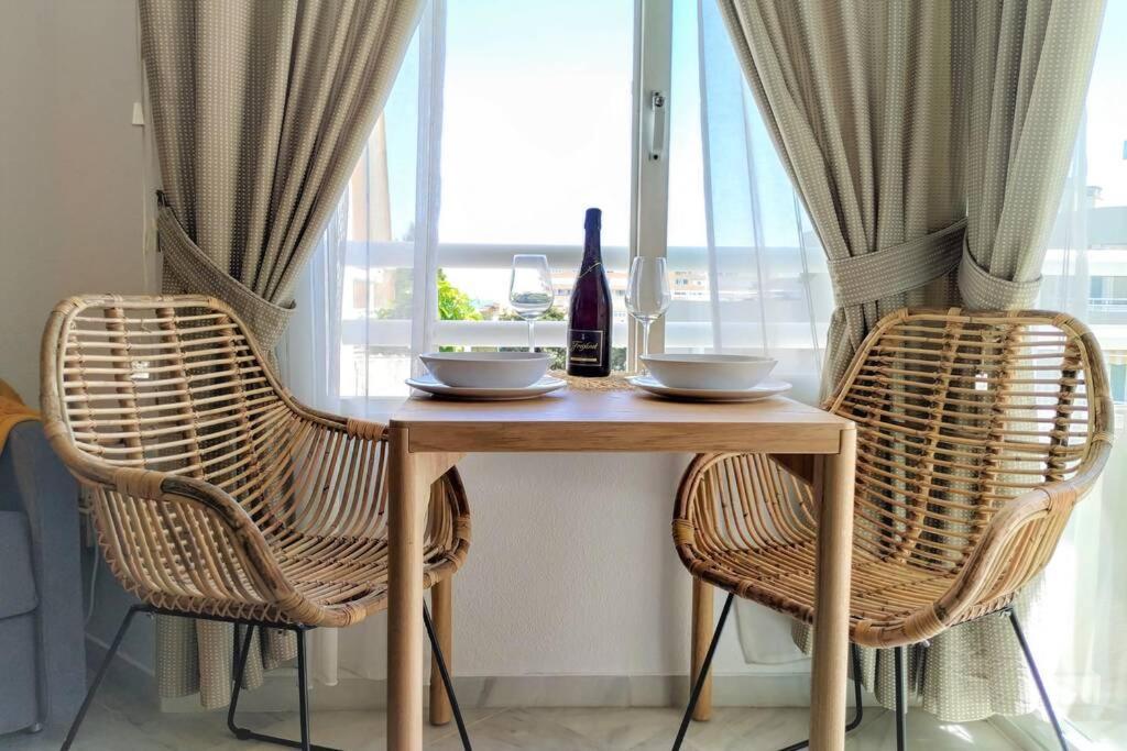 Dona Carlota Gardens, Sea Views, Pool, Restaurant Apartment Torremolinos Bagian luar foto