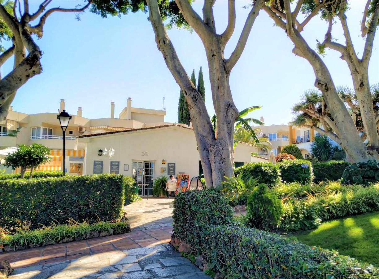 Dona Carlota Gardens, Sea Views, Pool, Restaurant Apartment Torremolinos Bagian luar foto